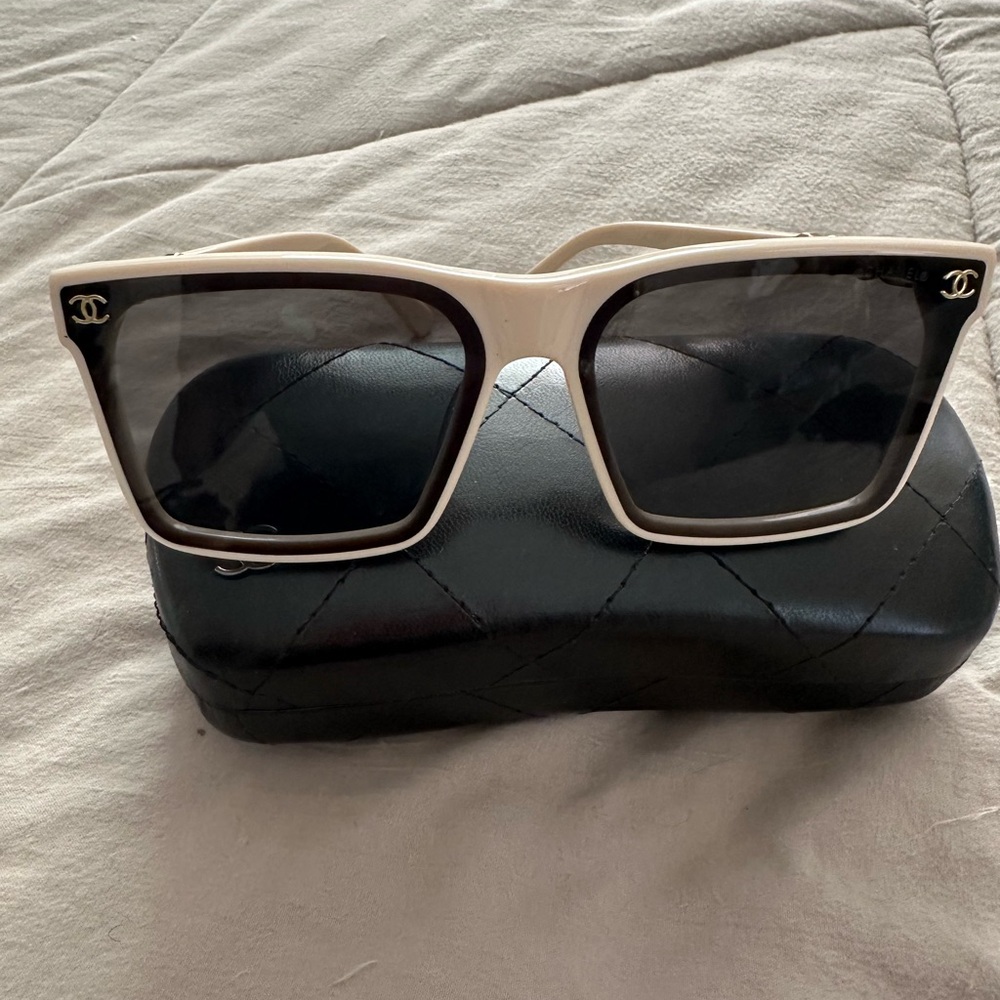 CHANEL Cream and Black Square Sunglasses